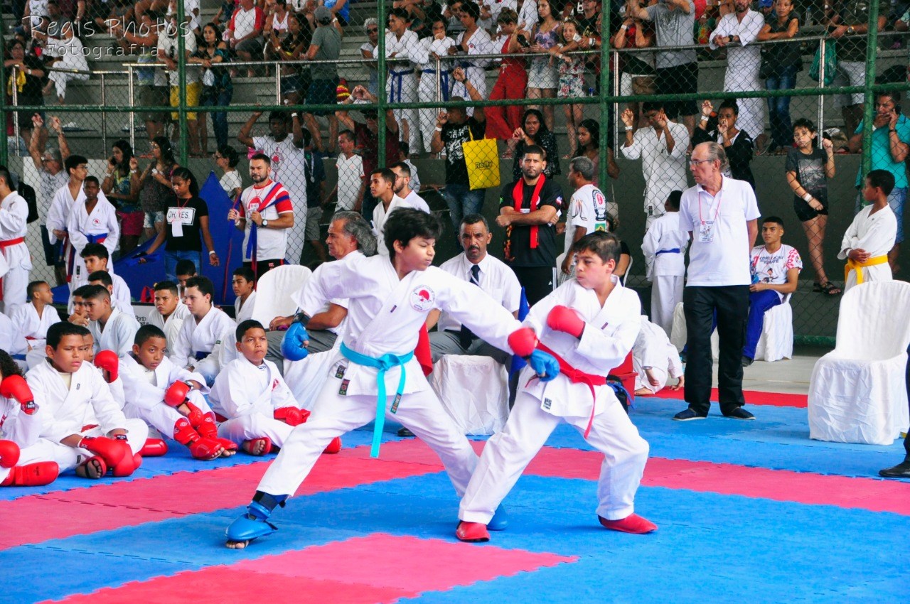 Camacã: Atletas conquistam medalhas na 10ª Copa Cacau de Karatê em Porto Seguro com apoio da Prefeitura